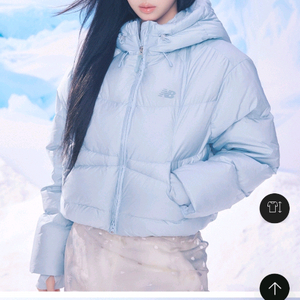 25fw 뉴발 후드 플라잉 숏다운 s사이즈 (윈터착용) 스카이블루 *배송비포함