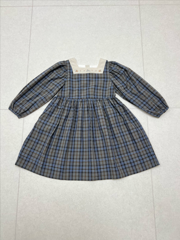 미착용) 슈슈앤크라 원피스--4