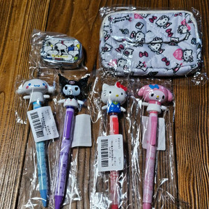 새상품)산리오 액션 캐릭터 펜, 스누피 케이스, 키티 파우치