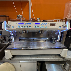 콘티 몬테카를로 2그룹 커피머신