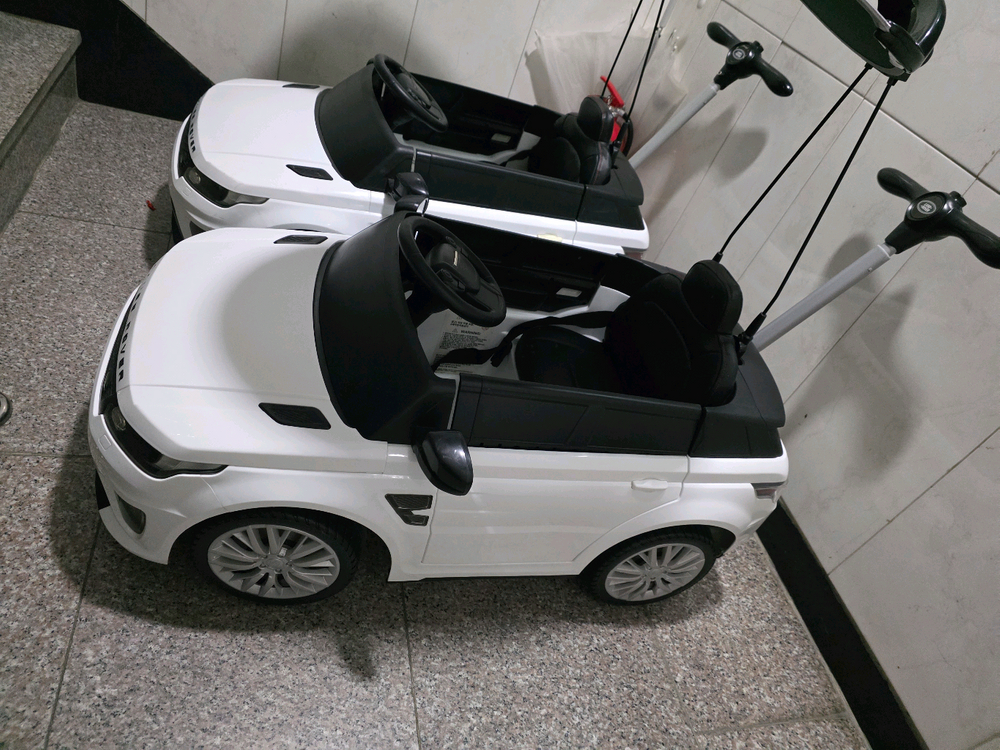 대호토이즈 레인지로버 전동 푸쉬카 쌍둥이가능--1