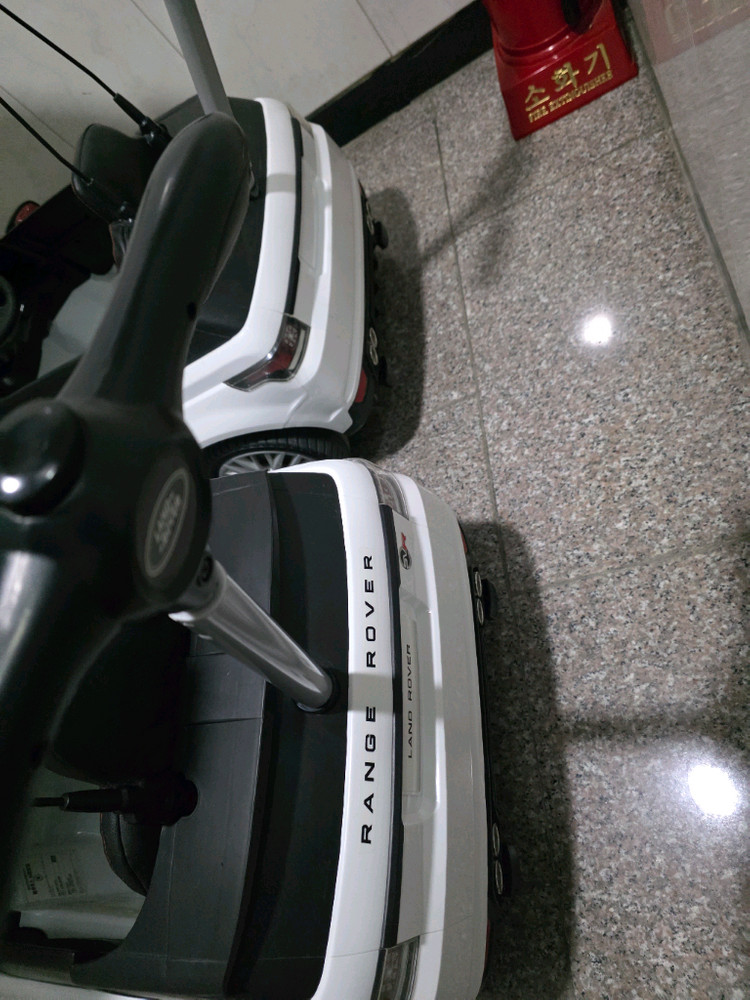 대호토이즈 레인지로버 전동 푸쉬카 쌍둥이가능--3