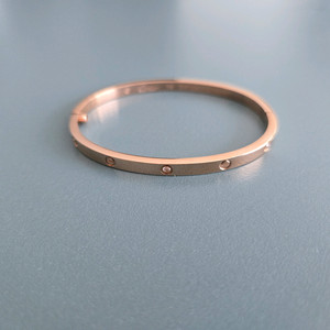 러브 브레이슬릿 16호