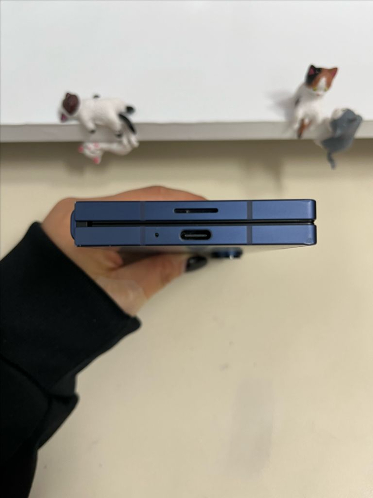 갤럭시Z폴드6 256G 네이비 S급! 이미지