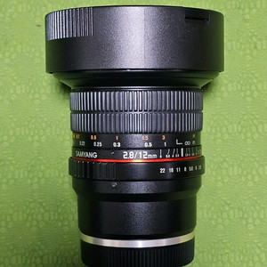 삼양 12mm f/2.8 어안 단렌즈. 소니Fe용 이미지