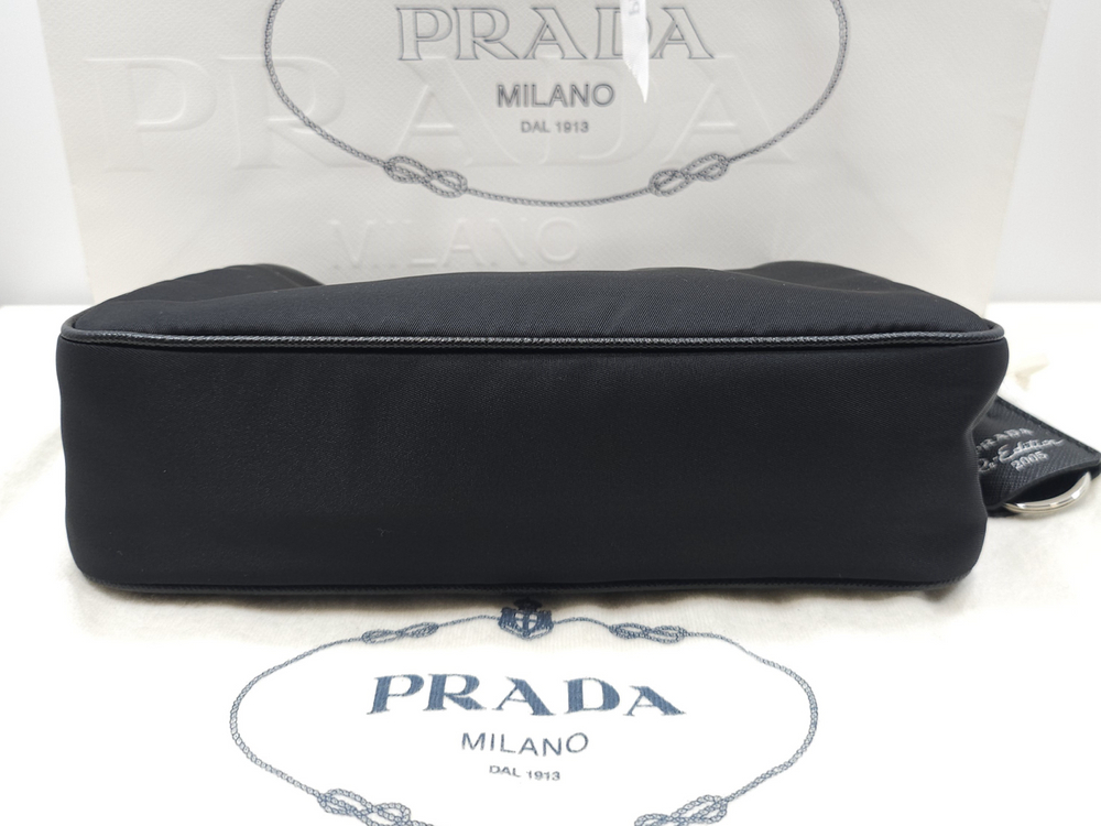 프라다 리에디션 2005 리나일론백--7