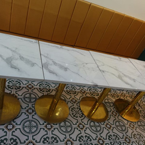 카페 테이블 업소용 테이블 티테이블 대기실테이블 대리석 패턴 테이블 사각테이블 디자인테이블