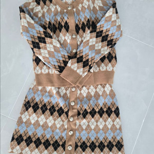 마쥬 니트 투피스셋업 (가디건+스커트)