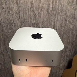 맥미니 m4 16g 2tb 팝니다~~~~~
