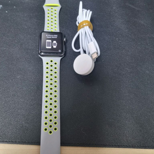 애플워치 SE 42mm 나이키 에디션 GPS 이미지