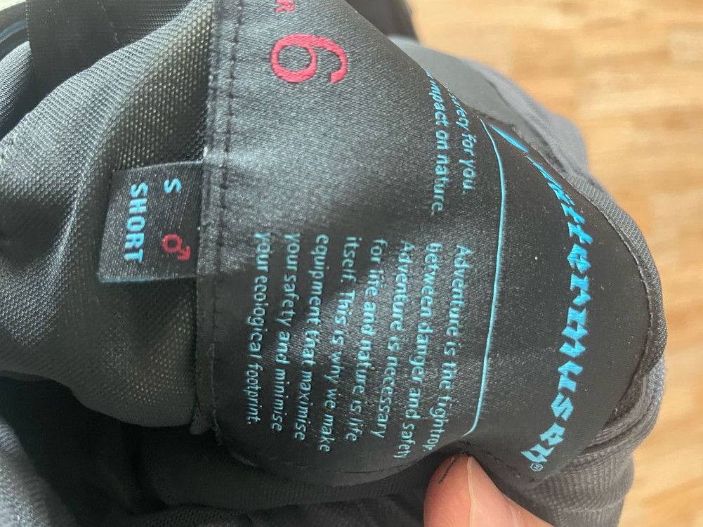 클라터뮤젠 게레 3.0 S숏--2