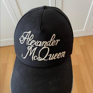 알렉산더맥퀸 볼캡
