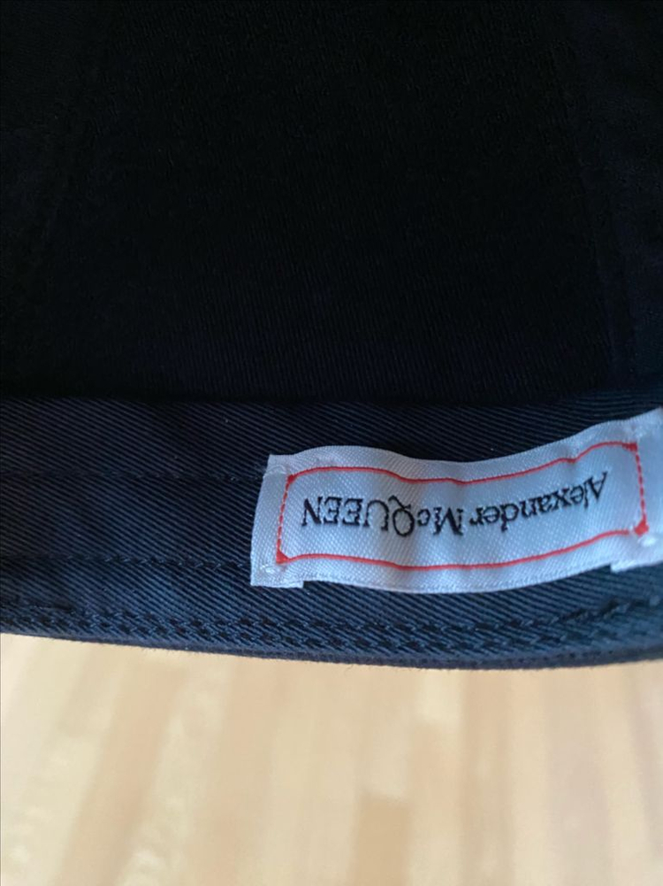 알렉산더맥퀸 볼캡--2