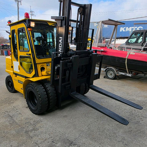 현대 4.5톤 로테이팅 지게차 이미지