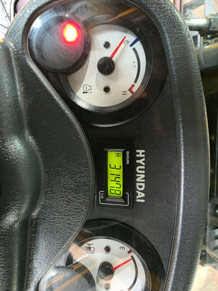 현대 4.5톤 로테이팅 지게차 이미지