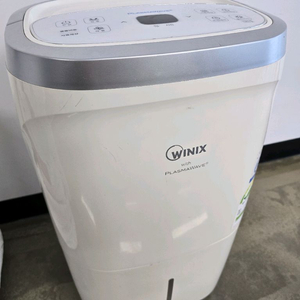 위닉스 뽀송 제습기 17L 판매합니다 (DFO172-S9)