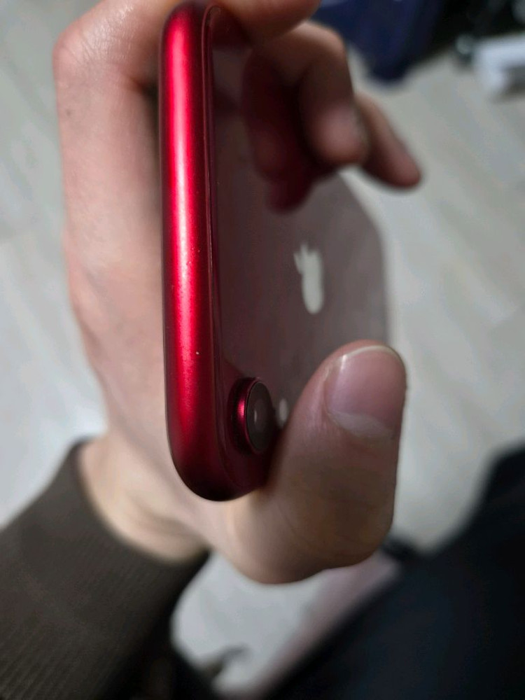 아이폰 XR 레드 64gb 이미지