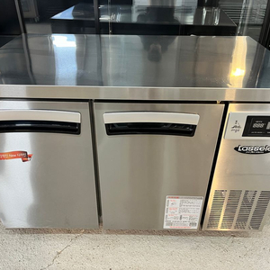 라셀르 테이블냉동고 1200 lt-1224f 간냉식 이미지