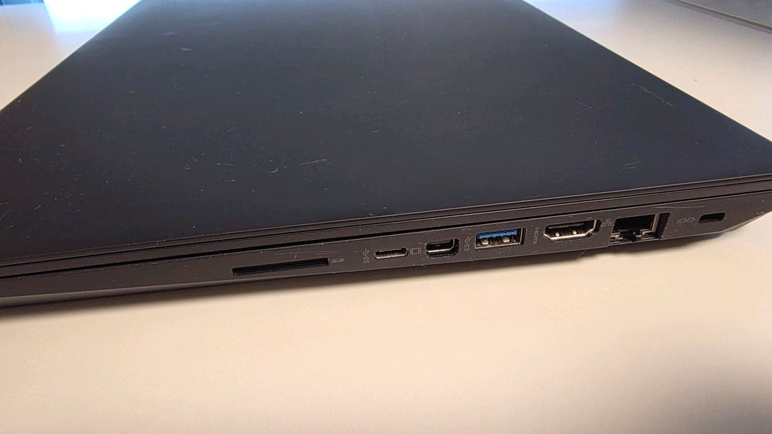 LG 게이밍 노트북 15인치 I7 램32기가 1060 1TB--3