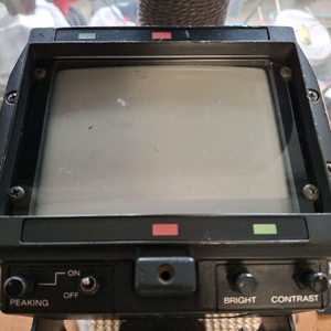 소니 모니터 이미지