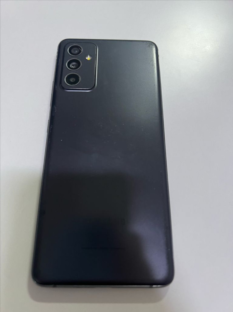 갤럭시 퀀텀2--1