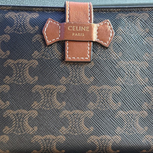 트리옹프 패턴 카드지갑 미디움사이즈