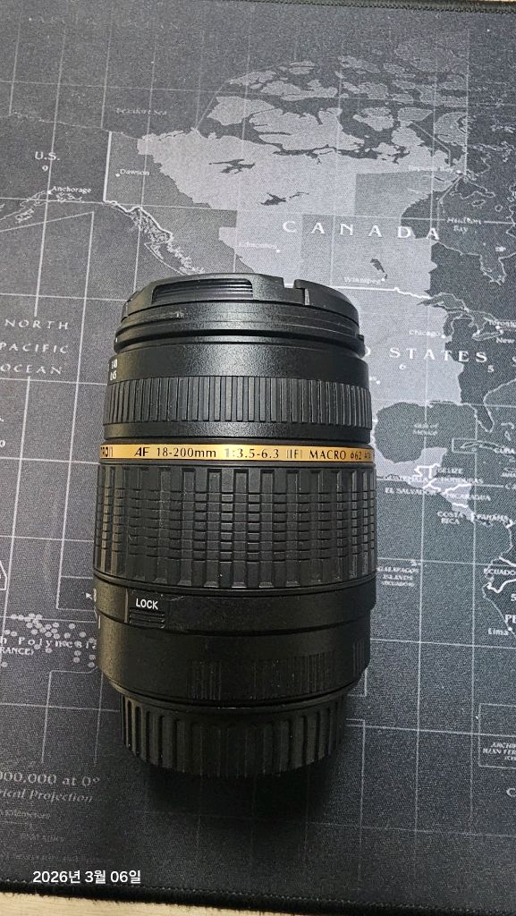 캐논 EOS 400D DSLR 카메라와 탐론 AF 18-200mm F/3.5-6.3 렌즈 세트 이미지