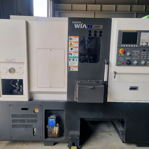 현대위아6인치 CNC선반 이미지