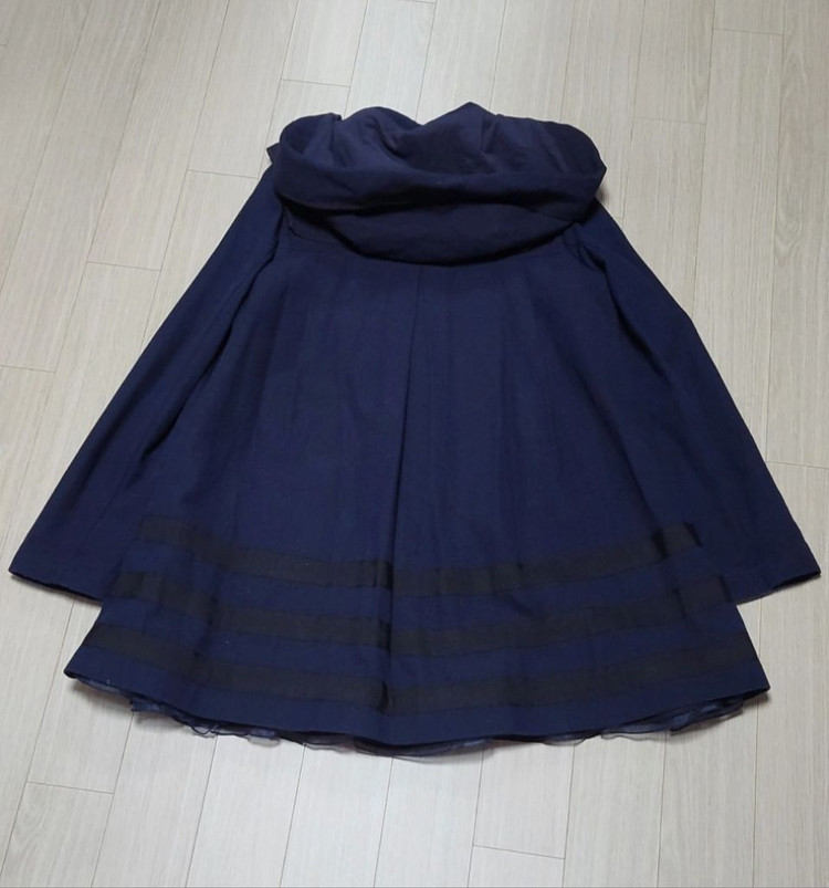 질스튜어트 A라인 후드 탈부착 세일러 자켓--3