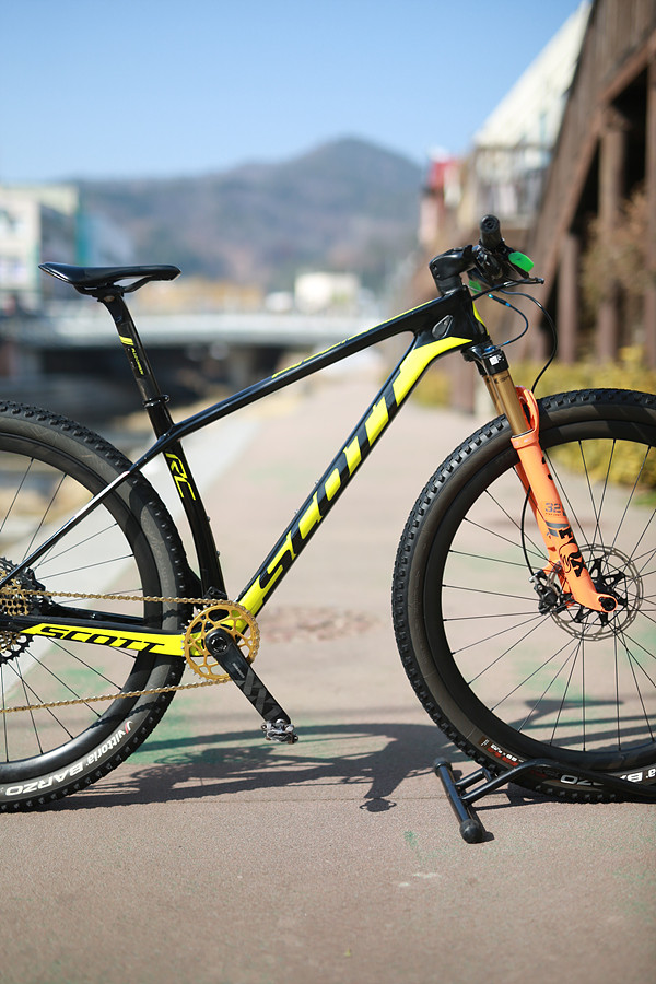 *가격인하*최상급*19년 스캇 스케일 RC 900 월드컵 M*업글다수* 29인치--4