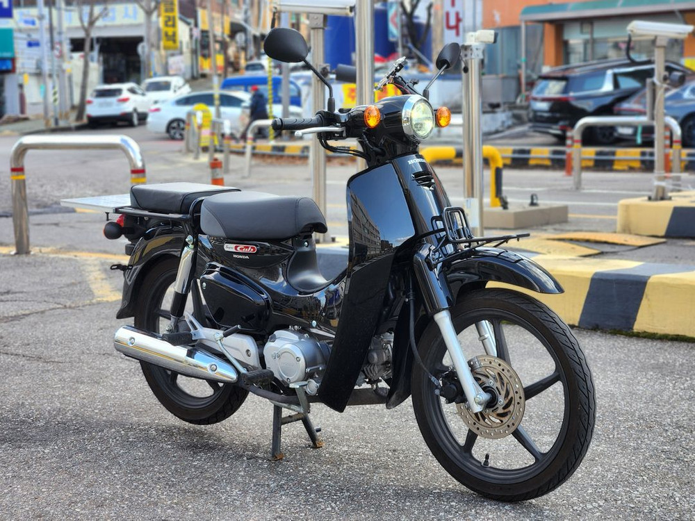 25년식/슈퍼커브110cc/2천/신차급컨디션매물팝니다 이미지