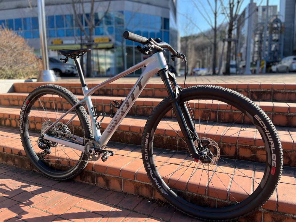 스캇 스케일 RC XTR di2 신형 조립 자전거 판매합니다.--1