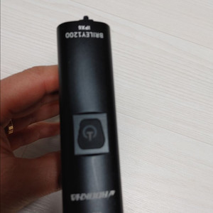 루카 브릴리 1200 c타입 충전식 자전거 전조등 팝니다. 택포 1.7만