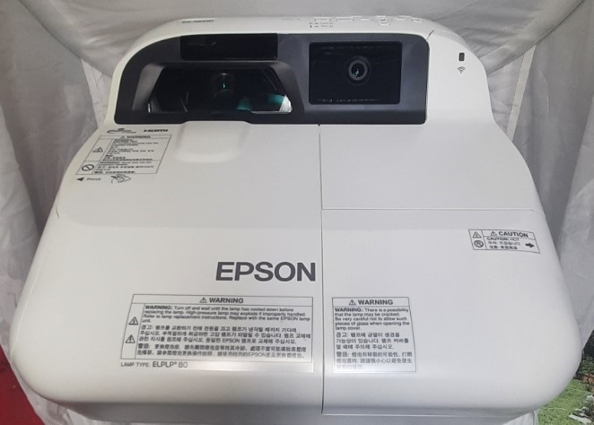 초단초점 프로젝터 * EPSON 극단초점 빔프로젝트 EB-585Wi 3300 안시--1
