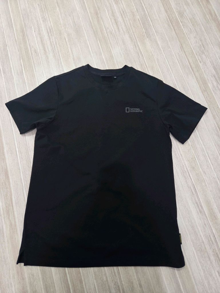 내셔널지오그래픽키즈 반팔티 160사이즈-만원 이미지