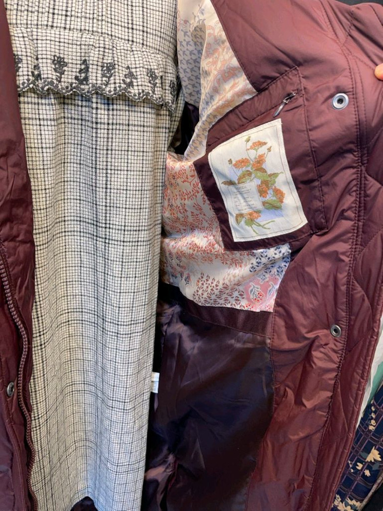 새옷 폭스퍼 롱 다운점퍼 오리털패딩 써스데이아일랜드 와인 이미지