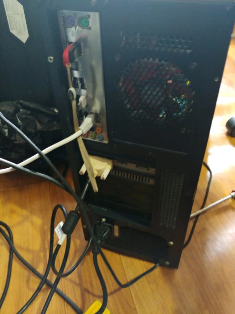 홈시어터 i5 8기가ram 250hdd, 7.1채널 오디오, 광출력 되는 최고급 보드, 준수한 그래픽 카드 이미지