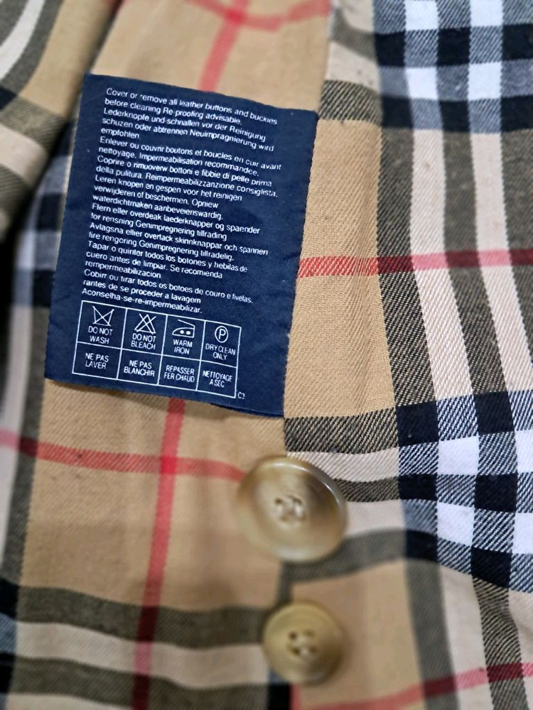 버버리 클래식한 트렌디코트--5