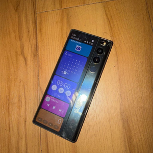 lg 롤러블폰 삽니다. 이미지