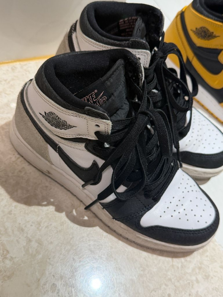 조던1 하이 상태 최상 아디다스 슈퍼스타 나이키 에어포스 된장 225 이미지