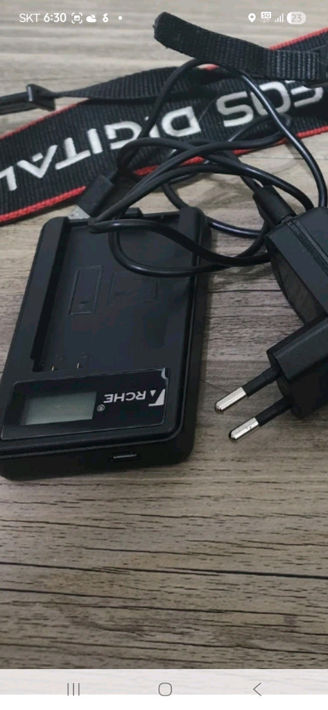 캐논600d dslr 카메라 이미지