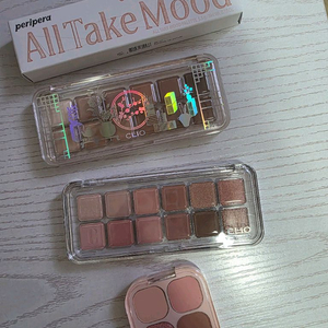 새제품 화장품 팔레트 4종 일괄 판매 / 개별 구매 가능 이미지