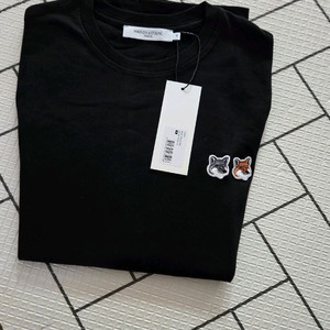 메종키츠네 반팔티 투폭스 M사이즈 이미지