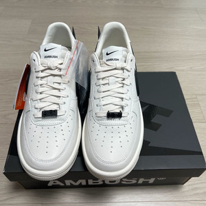 나이키 X 앰부쉬 에어포스 1 로우 화이트 260 판매