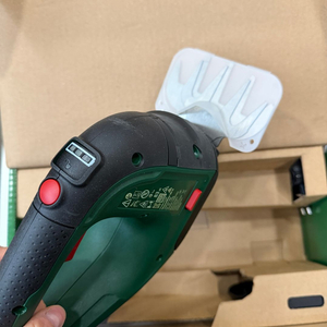 보쉬 18V 충전식 전정 트리머