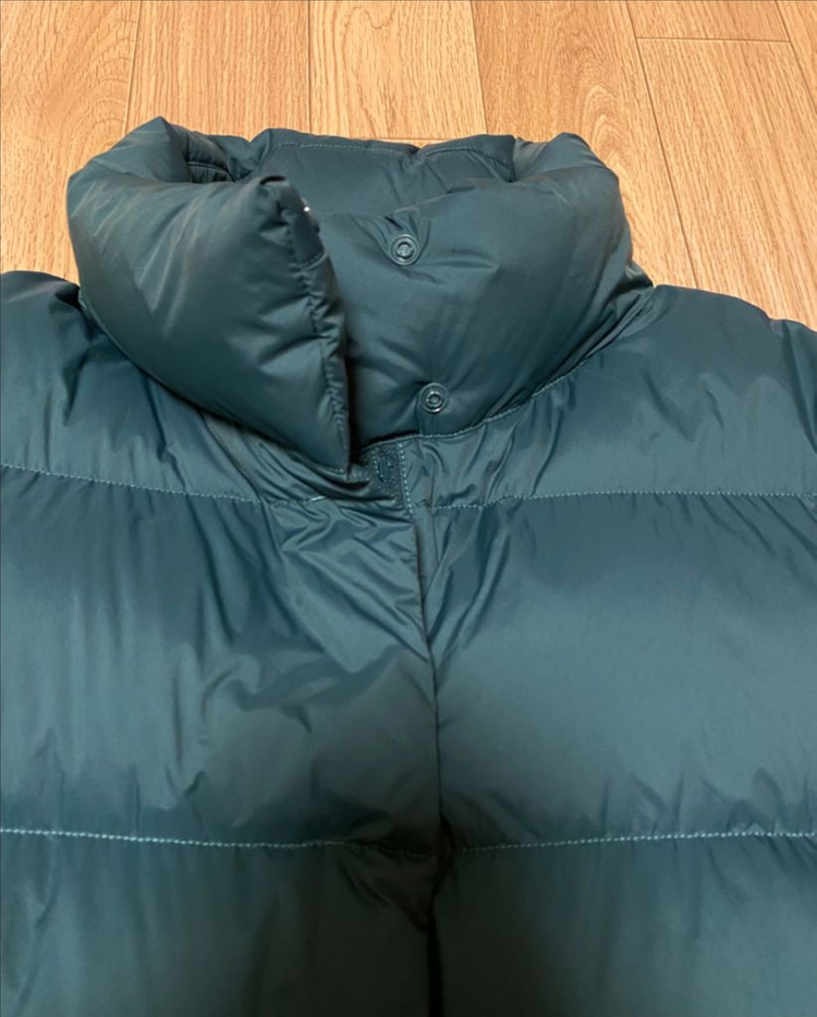 유니클로 울트라라이트 코쿤패딩M--6