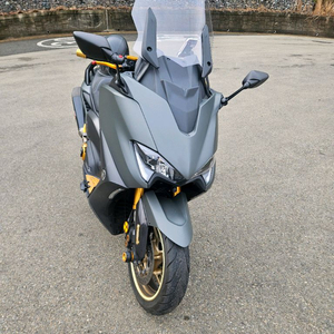 티맥스560 21년식 판매합니다 이미지