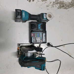 마끼다. 40v. 원형톱. 충전멀티커터 세트 이미지