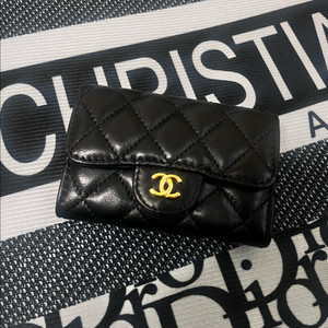 샤넬 카드지갑 블랙 퀼팅