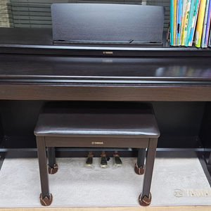 야마하 피아노YDP164 이미지